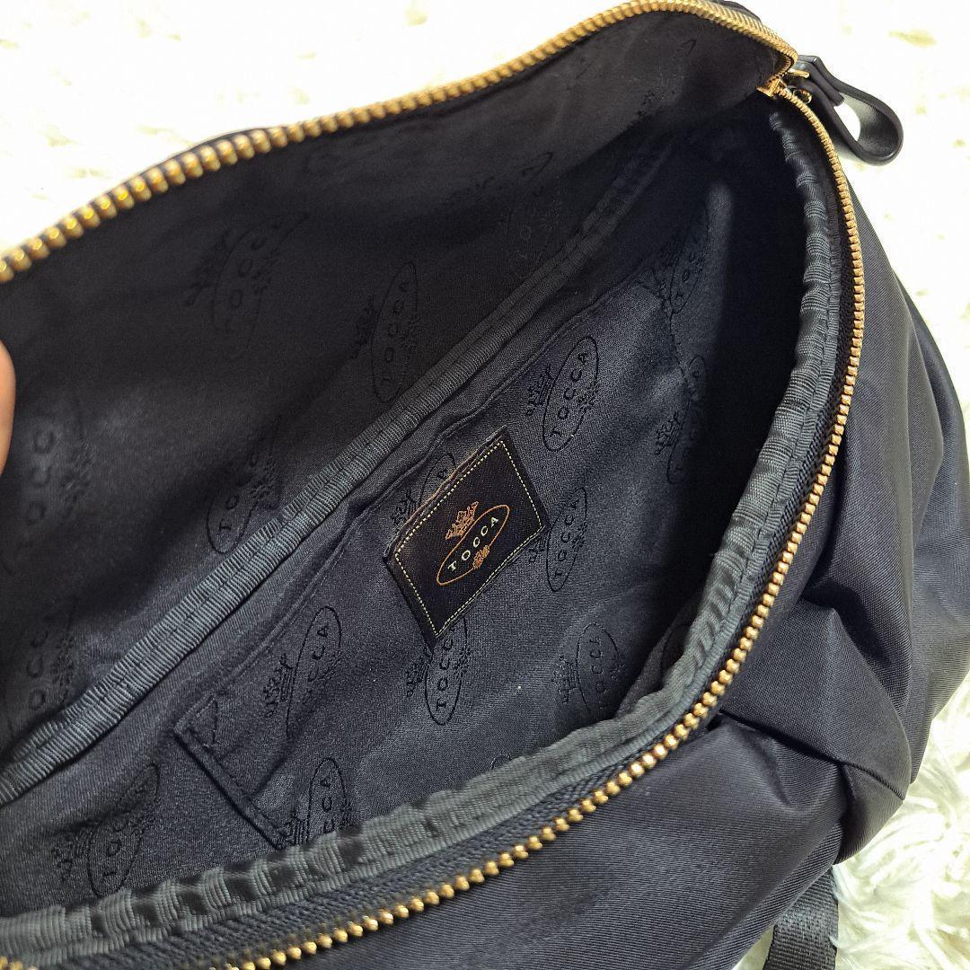 【美品】【TOCCA】撥水RIBBON KNOT ボディバッグ