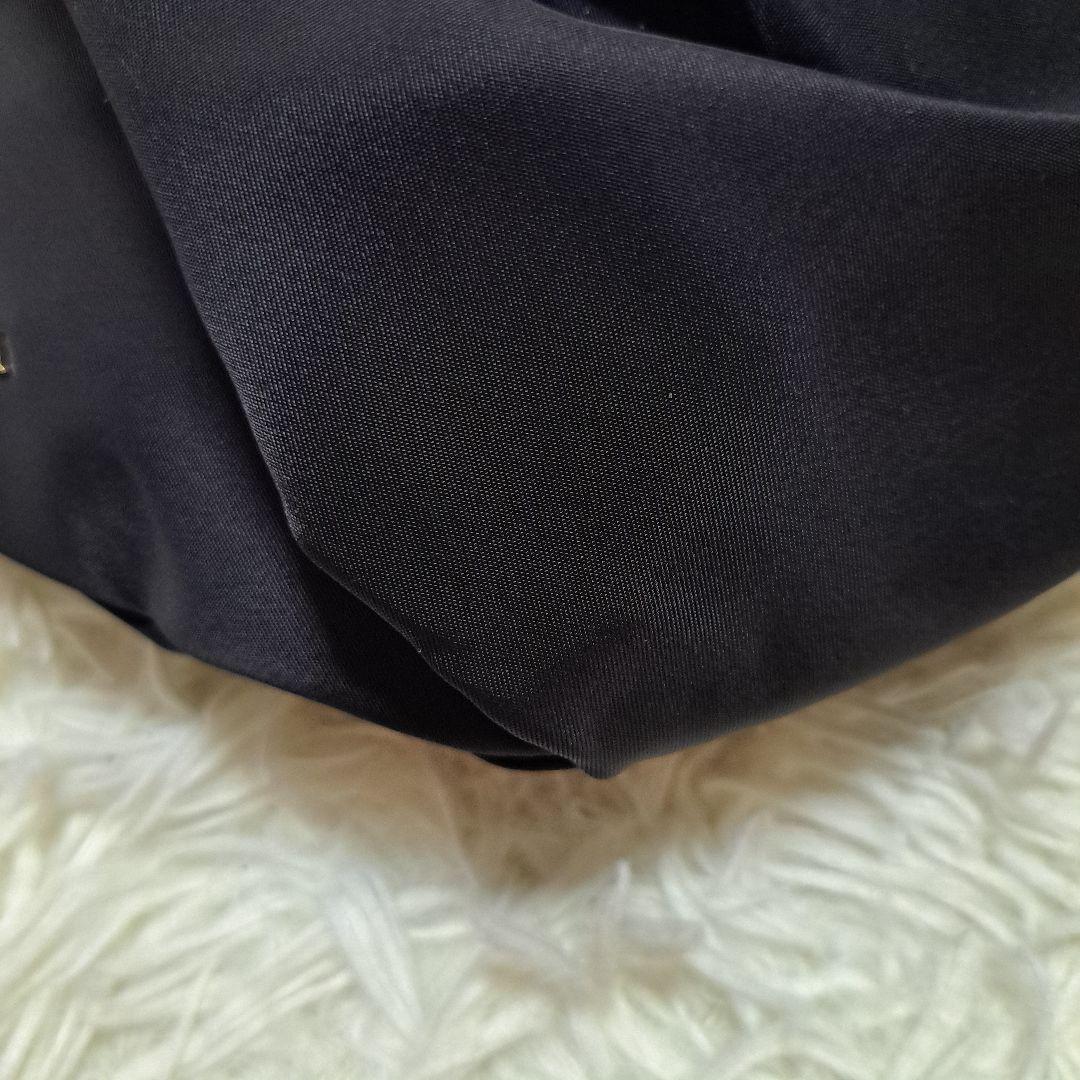 【美品】【TOCCA】撥水RIBBON KNOT ボディバッグ