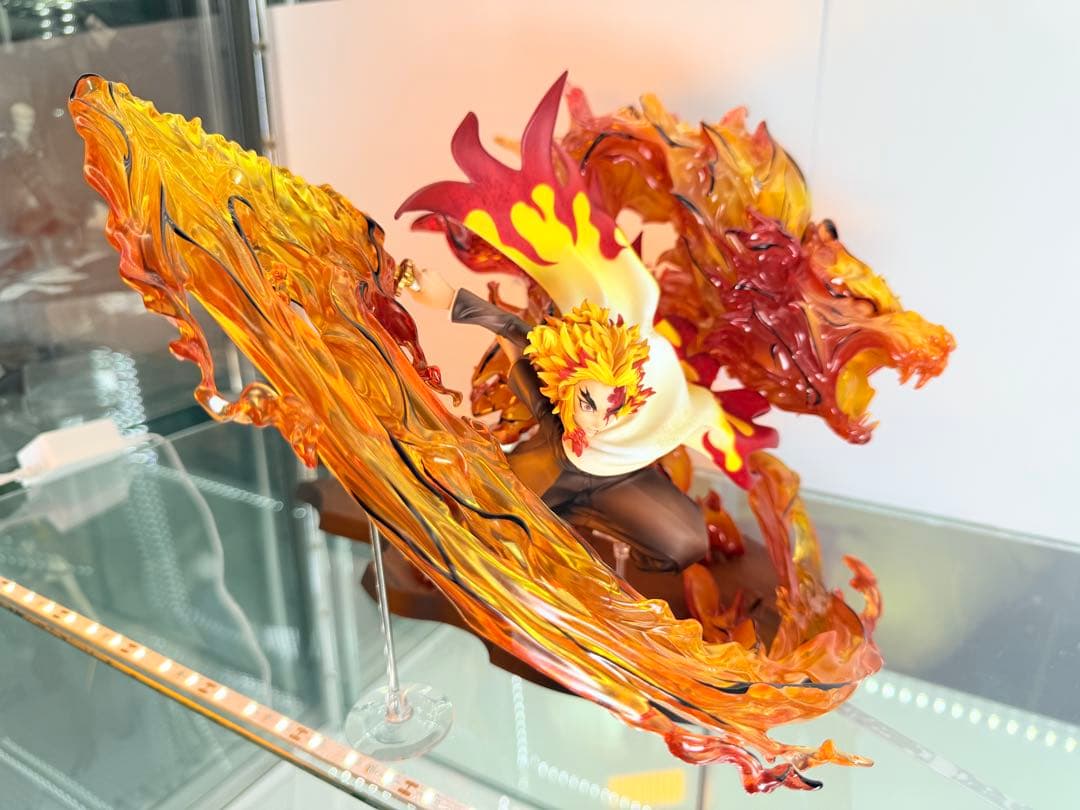 【開封品】煉獄杏寿郎 フィギュア炎の呼吸伍丿型「炎虎」/上弦の参猗窩座2体セット