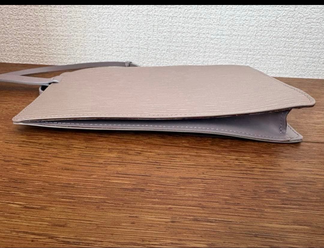 LOUIS VUITTON ウエストポーチ　エピ　ロシェル　M5292B