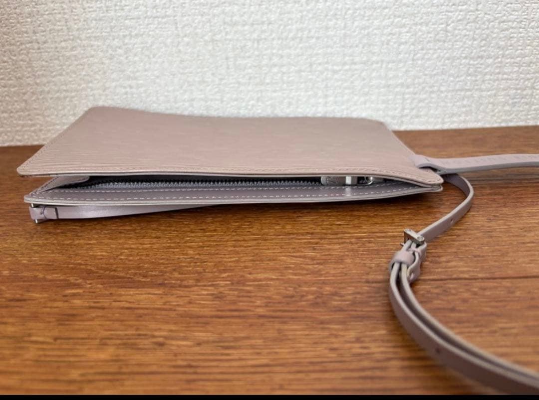 LOUIS VUITTON ウエストポーチ　エピ　ロシェル　M5292B