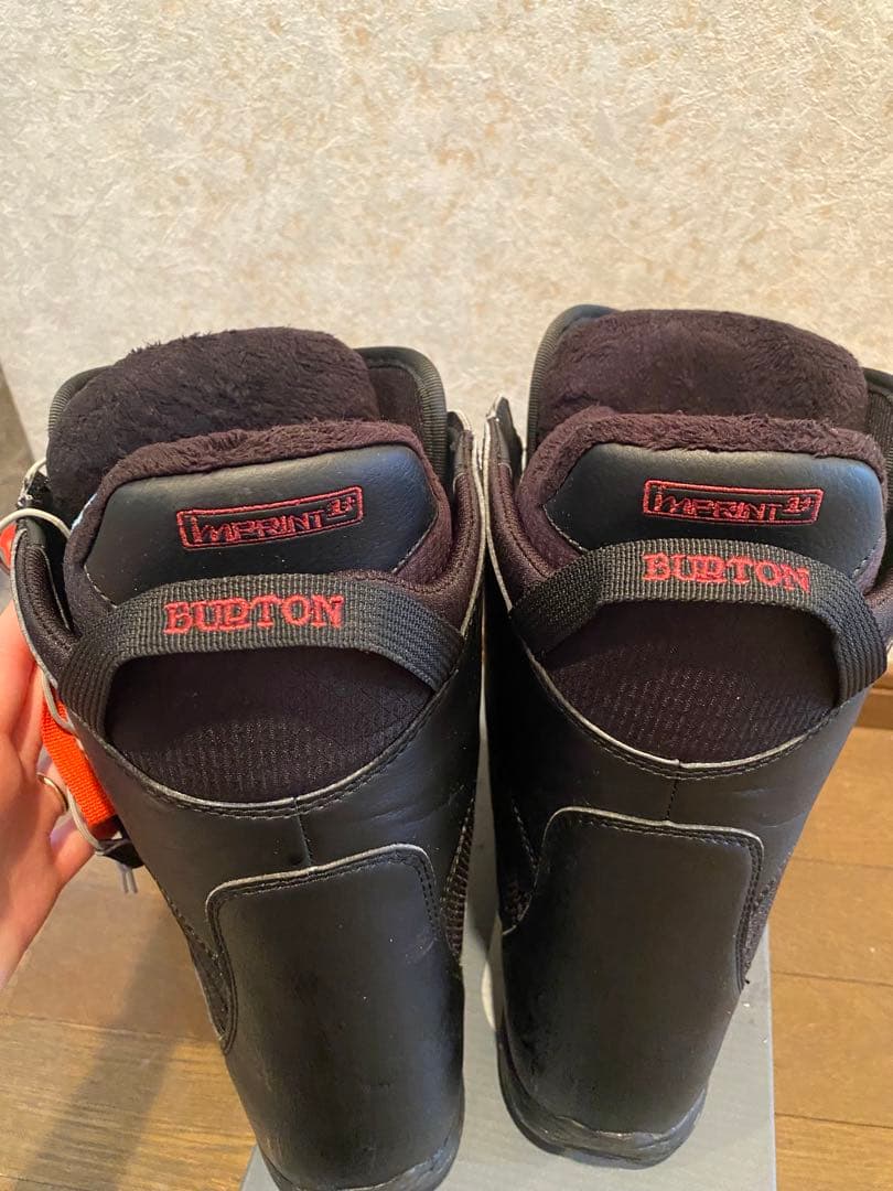 スノボード　スノーボードブーツ　一式　（移動用バック付き）　定価15万位以上