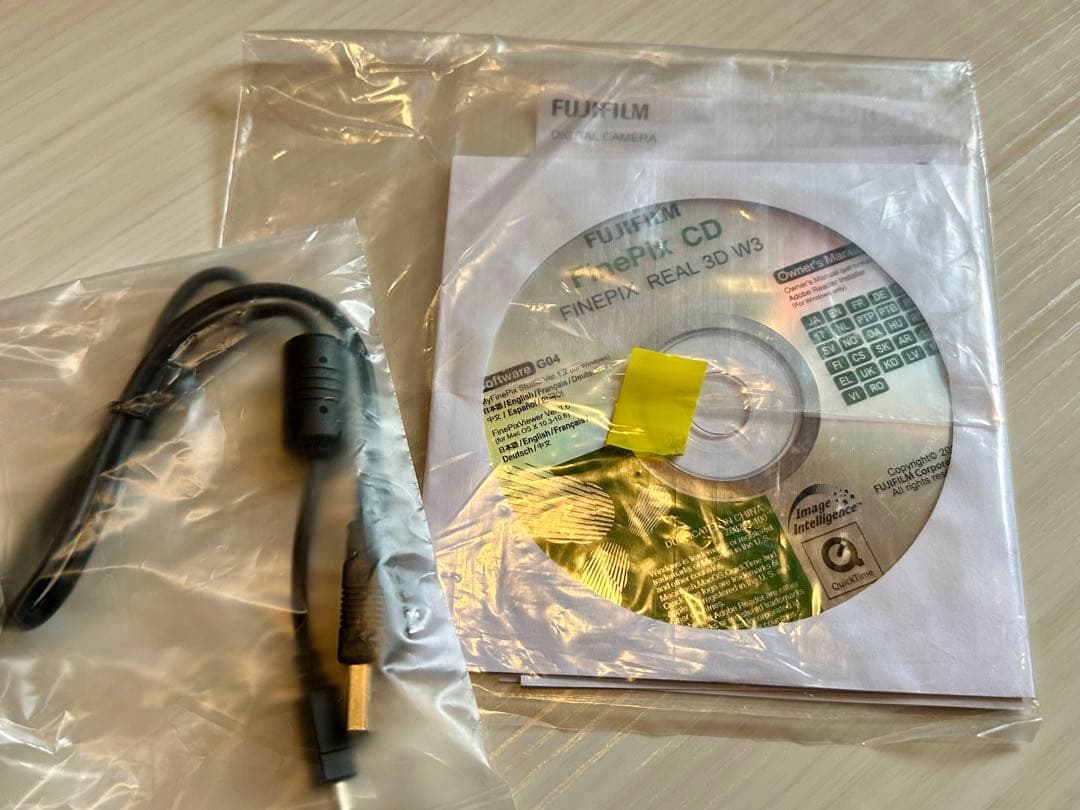 レアカメラ 富士フイルム 3DデジタルカメラFinePix REAL 3D W3