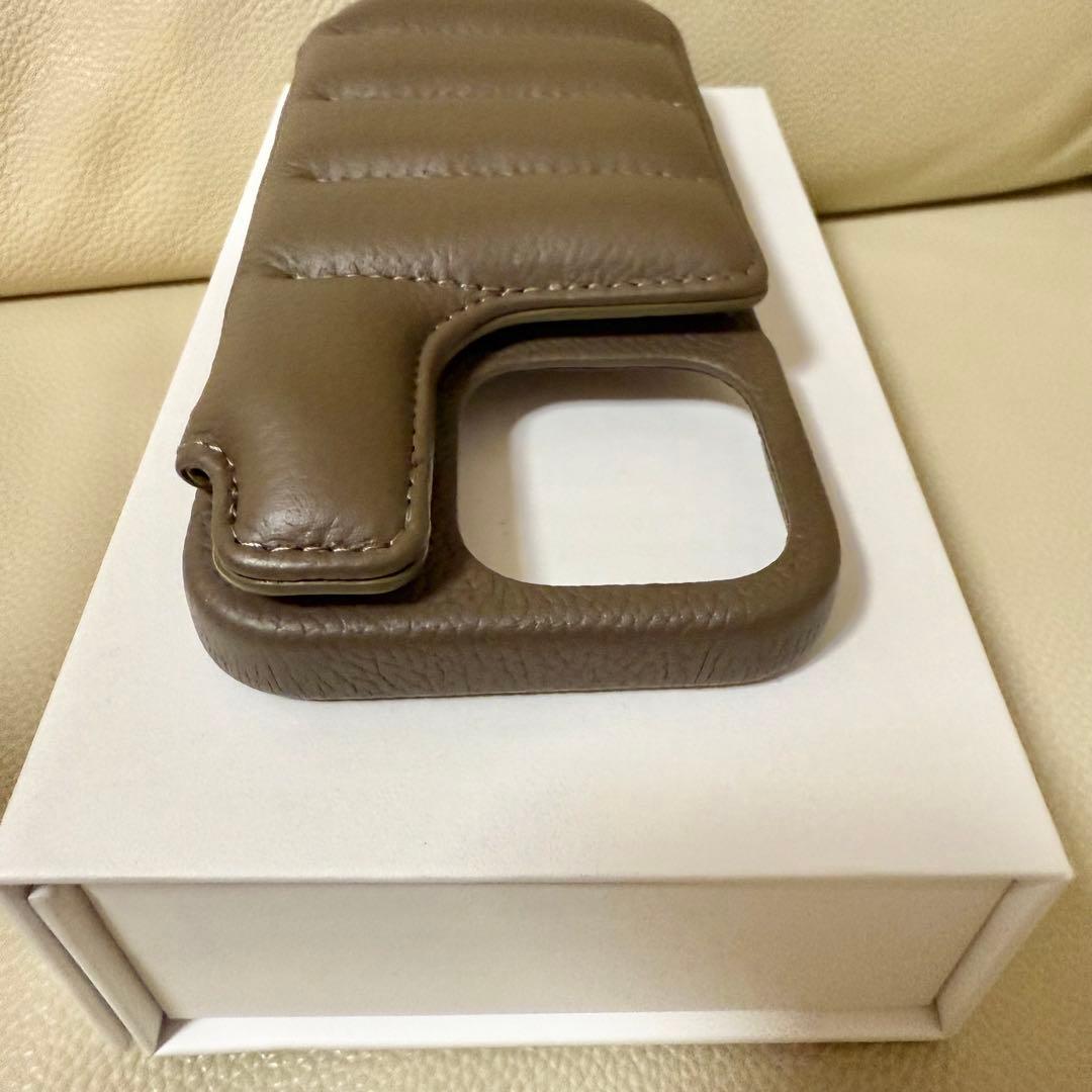 DEMIU デミュウ iPhone16Proカバー ケースBALLON エトープ