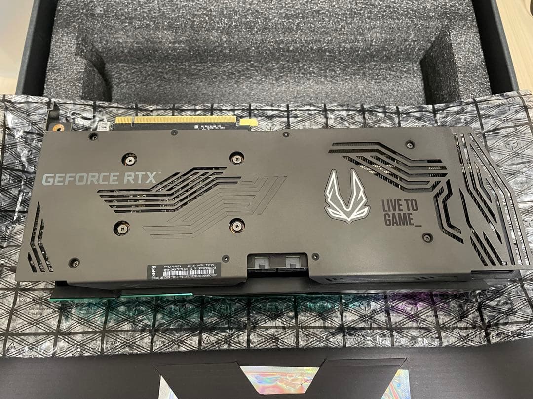 グラフィックボード・グラボ・ビデオカード ZOTAC RTX 3070 Ti AMP HoloBlack