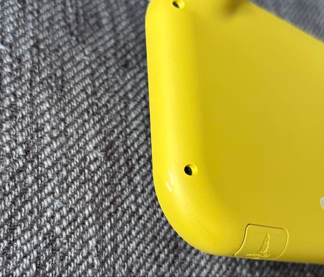 【箱あり】Nintendo Switch Lite 本体イエロー　任天堂