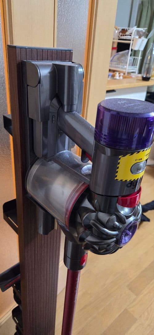 Dyson V8 Slim Fluffy (SV10K系) +スタ ンド付き