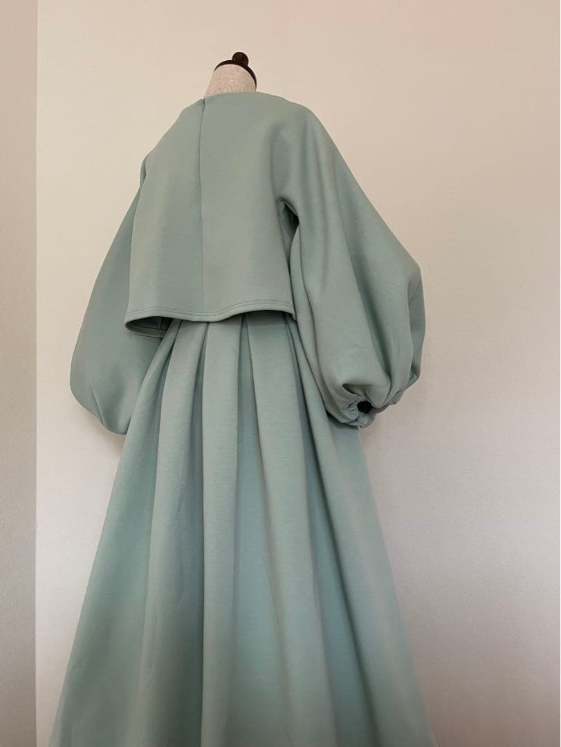 新品未使用【ツル バイ マリコ オイカワ】Bonセットワンピース¥47.300