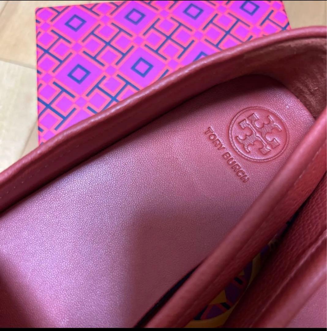 最終価格TORY BURCH トリーバーチ ドライビングシューズ ローファー 赤