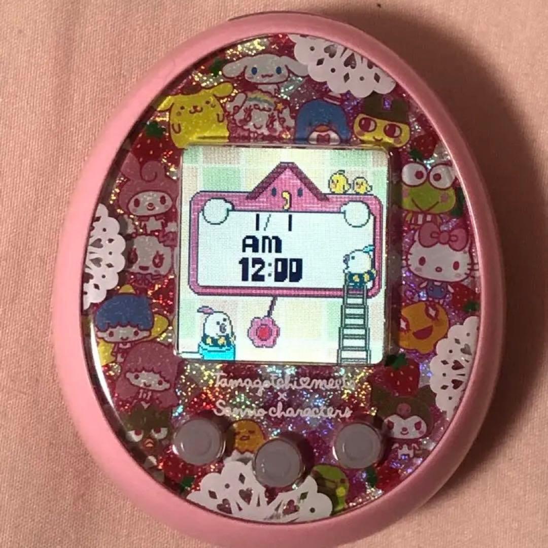 たまごっちみーつ　サンリオ ピンク