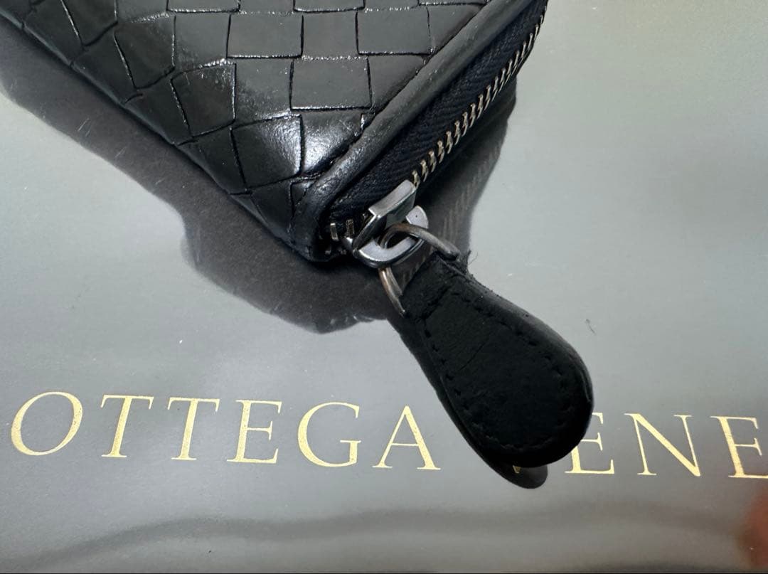 【美品】ボッテガヴェネタ イントレチャートケース/ラム/黒/4️⃣✨✨