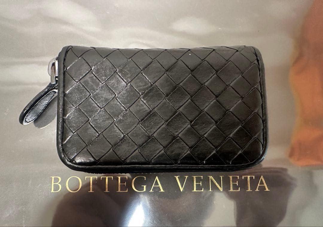 【美品】ボッテガヴェネタ イントレチャートケース/ラム/黒/4️⃣✨✨