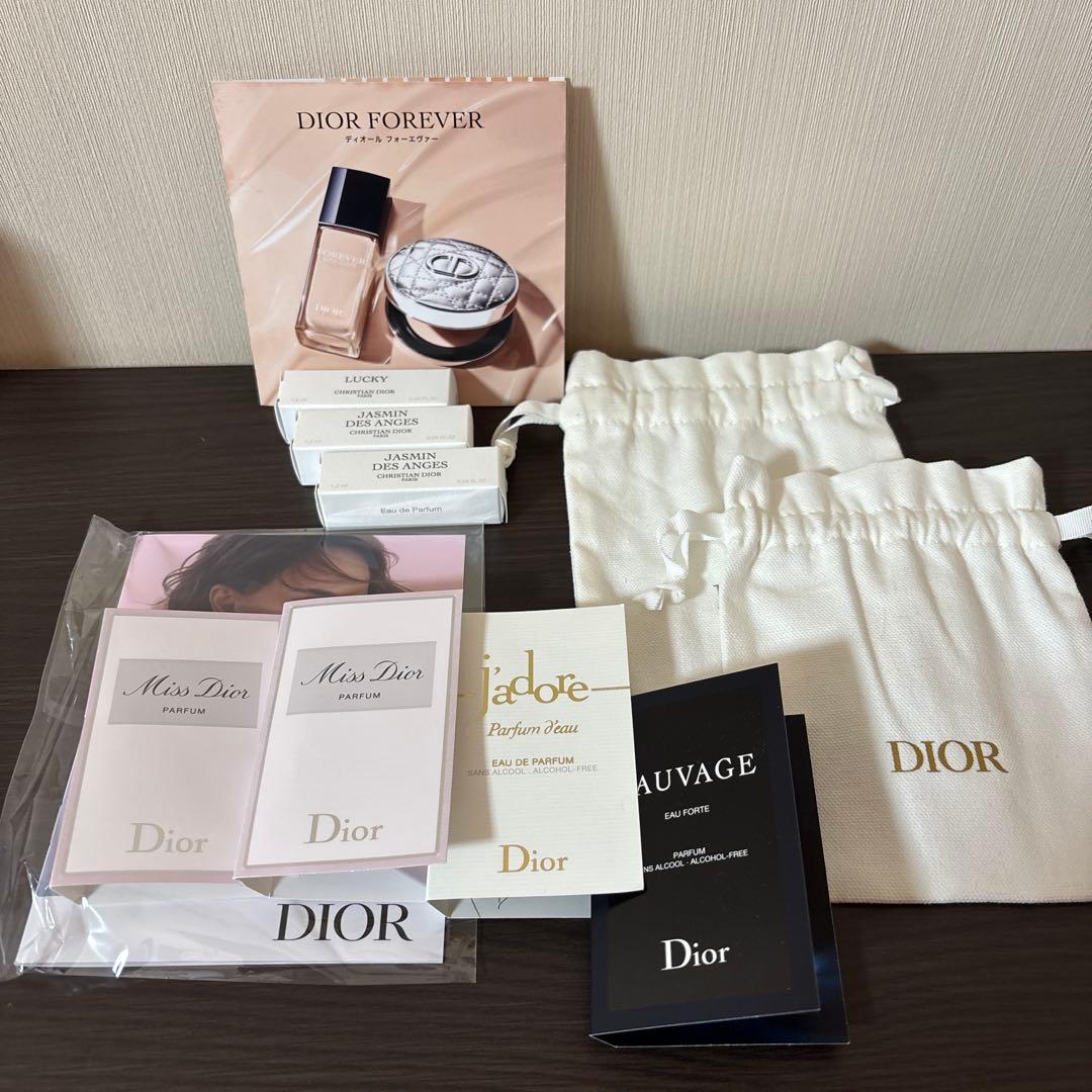 化粧下地 DIOR FOREVER GLOW VEIL&CAPTURE HYALUSHOT
