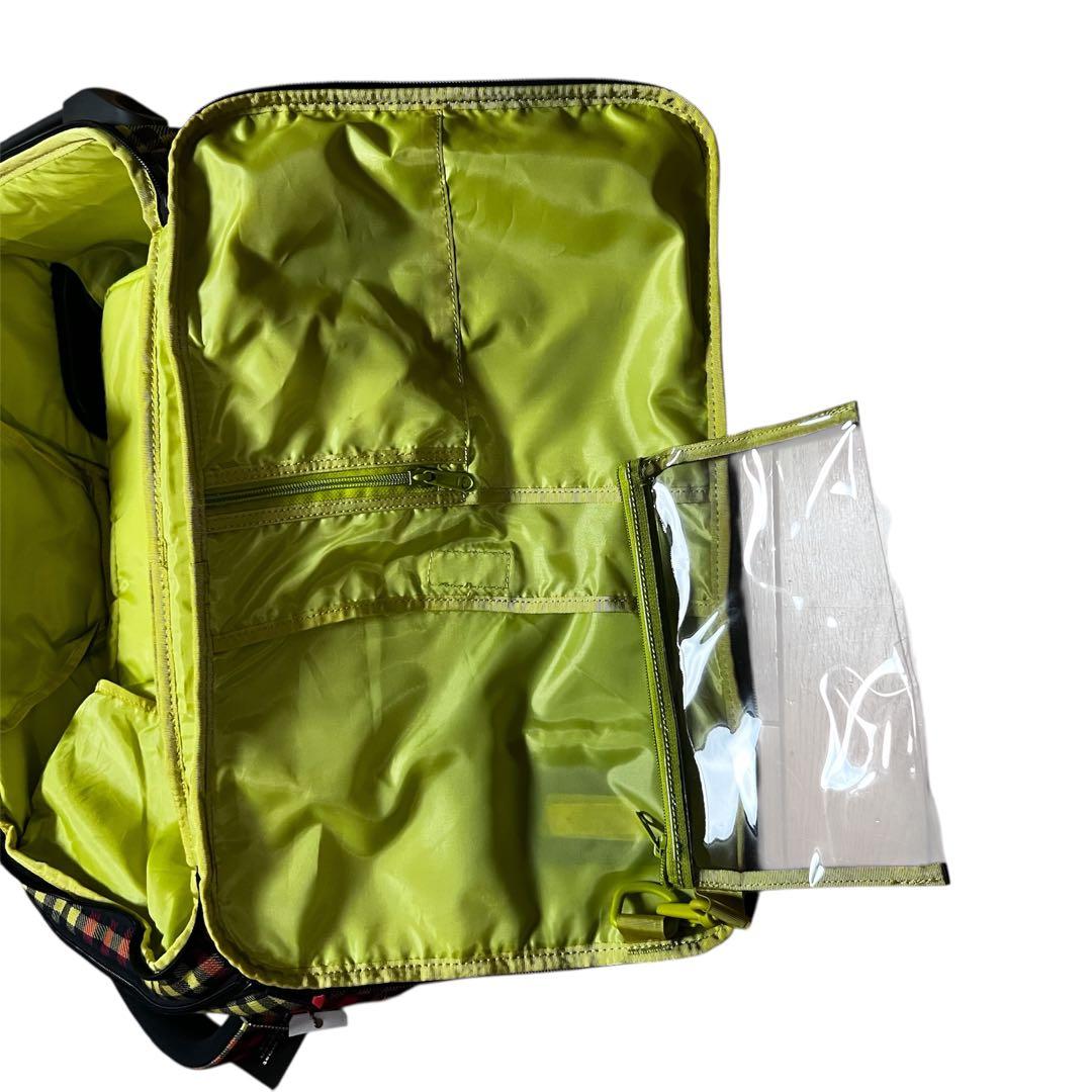 新品バートン BURTON チェック柄キャリーバック PC保護あり