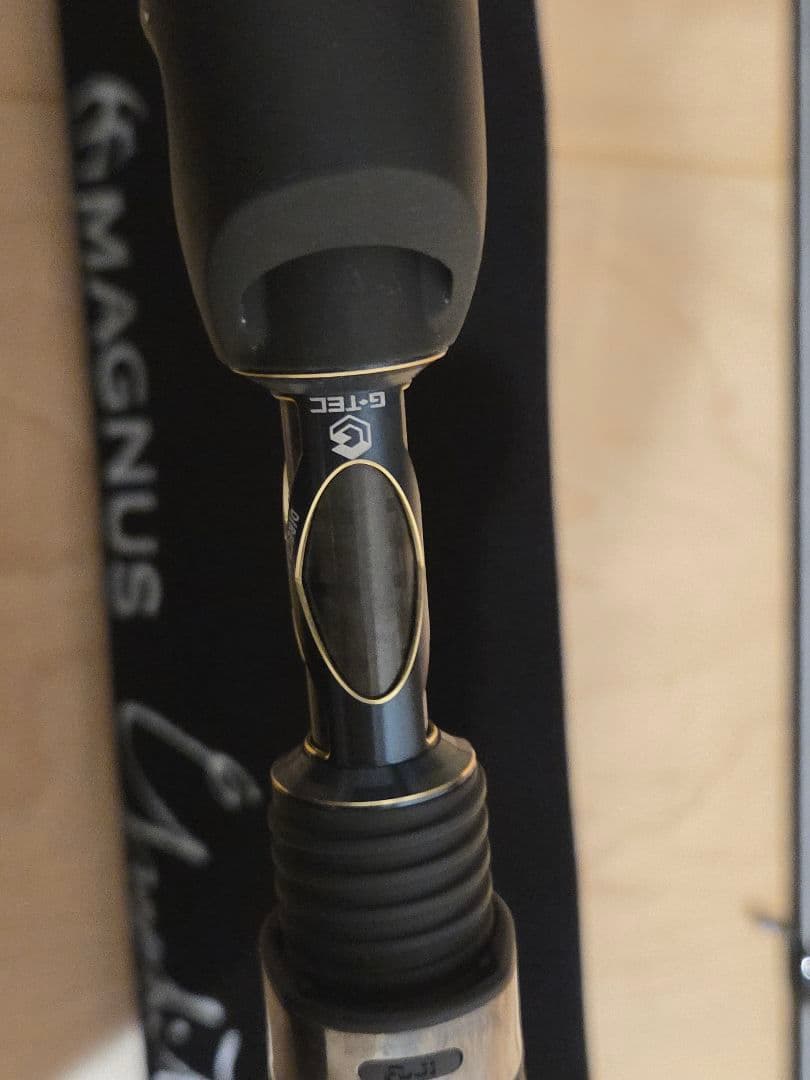 ジーテック クロスセンシティブ 68m BottomTrace 完売品 - メルカリ