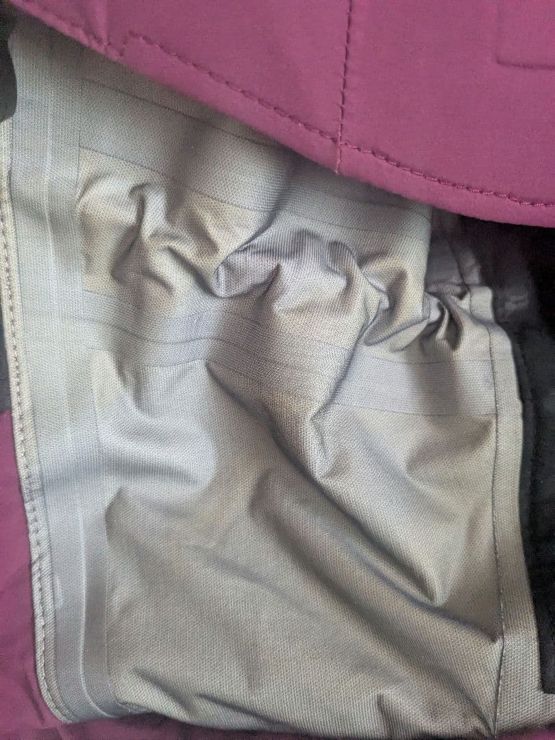 しょんVOLCOM ボルコム RECCO レコ スノーボードジャケット