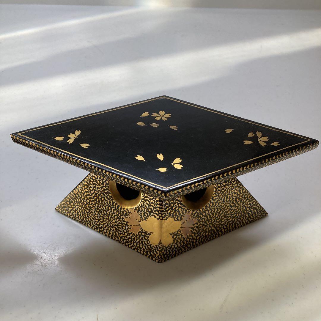 骨董 木製 大きな雛道具 | 激安通販のイーサプライ