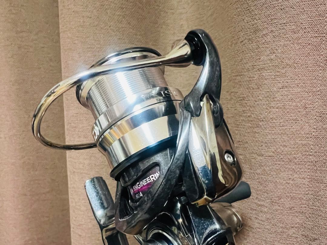 ダイワ 18イグジストFC LT 2000S-P レビテーションエンジニアリング