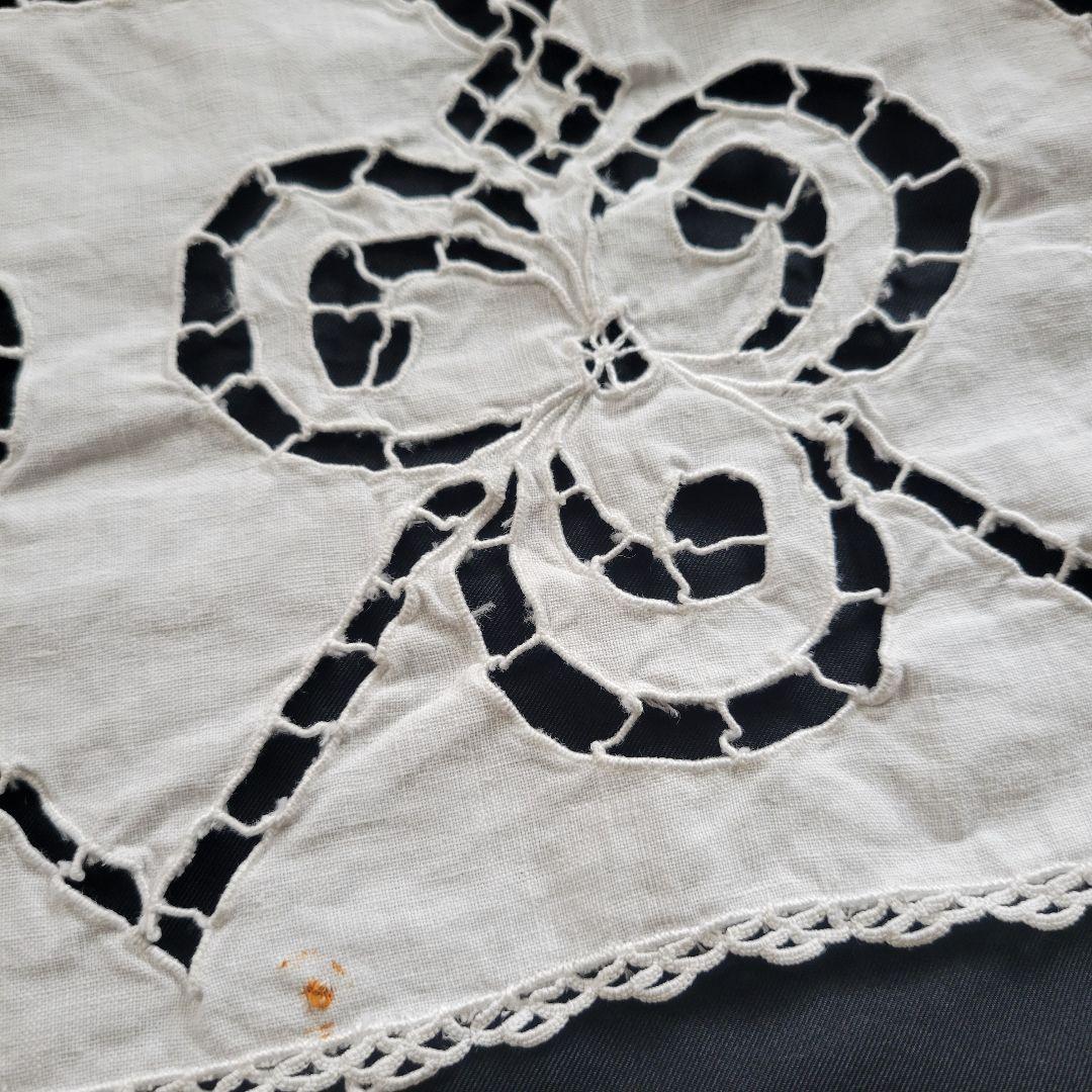 フランス　アンティーク　カットワーク　ホワイト刺繍