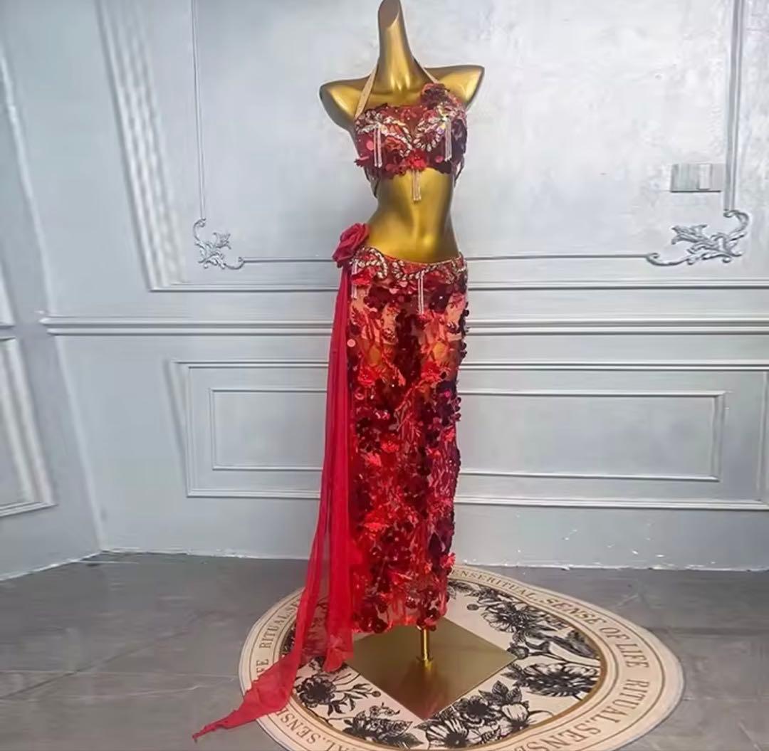 最終値下げ！！赤・ベリーダンス衣装・Mサイズ