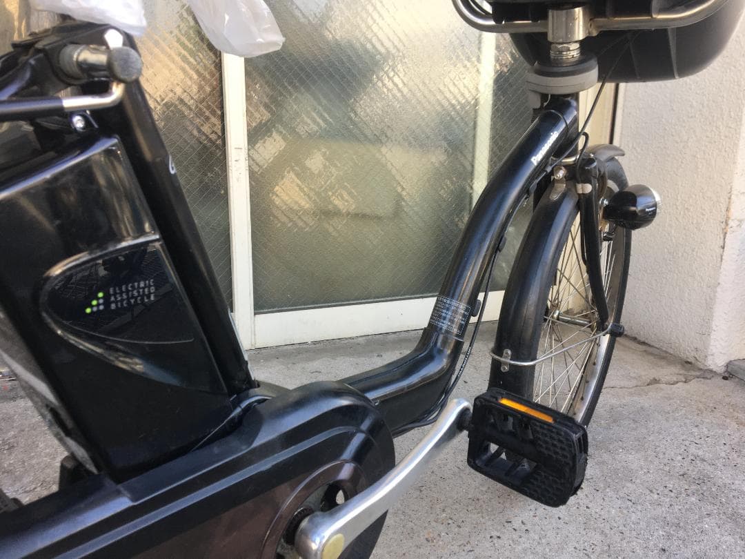 地域限定送料無料　ギュットミニ　三人乗り　8,9AH　黒　神戸市　電動自転車