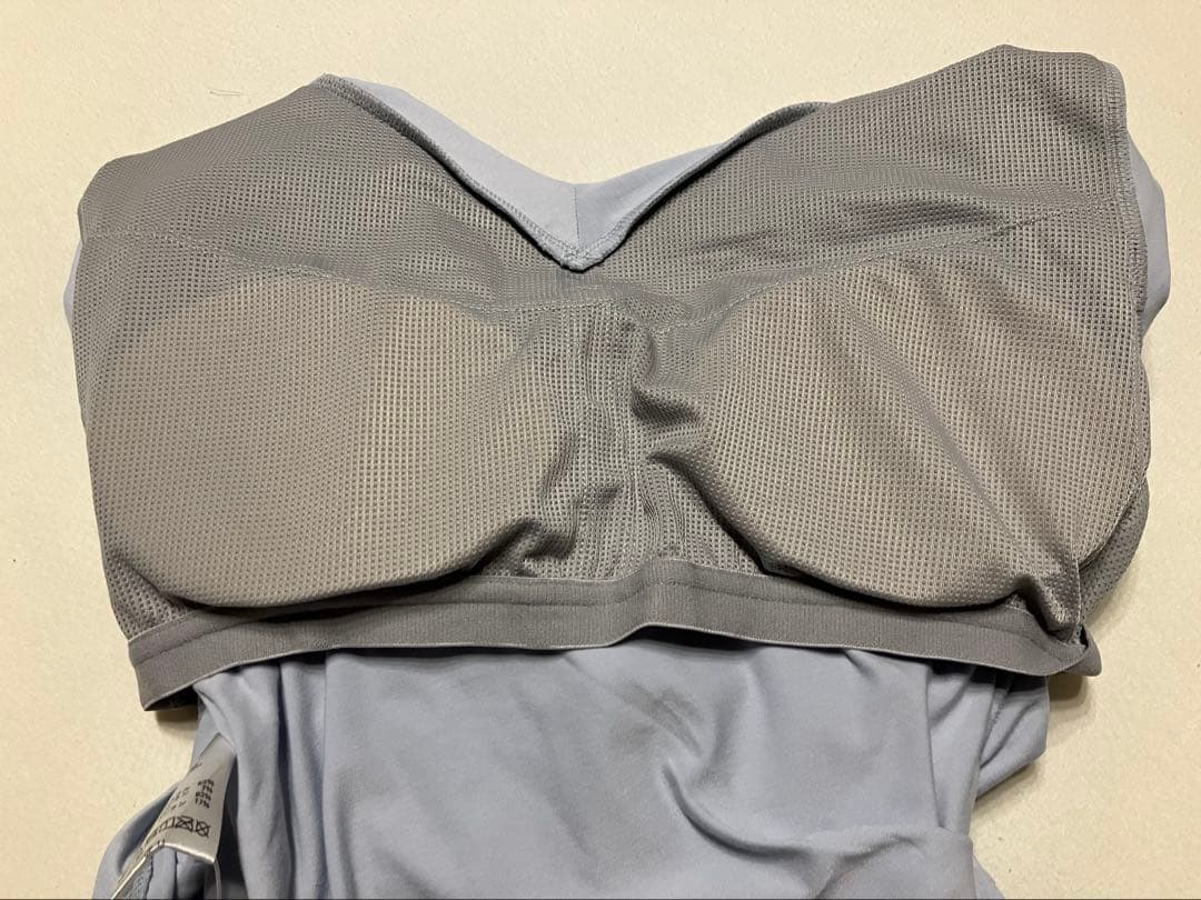 SUKALA カップ付きギャザークロスロングスリーブトップス - メルカリ