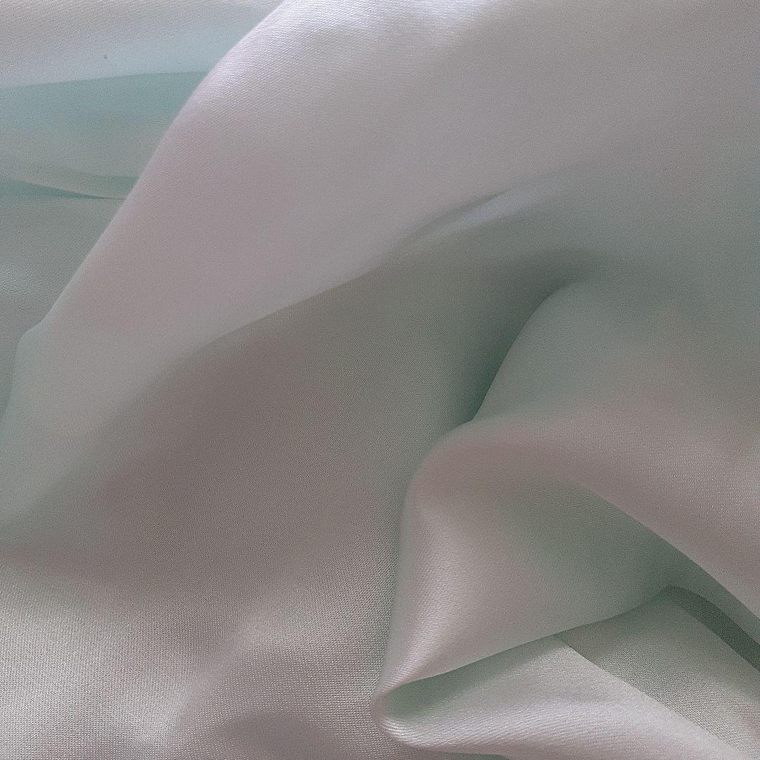 シルク100%パジャマ上下L、二枚セット訳あり、パールグレー、パールミント、