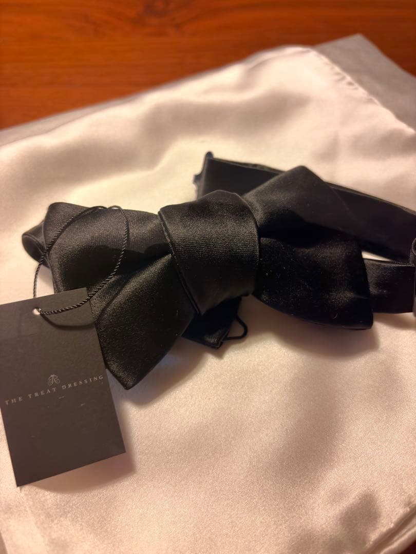 トリートドレッシング 新郎 カフス チーフ 蝶ネクタイ 3点セット