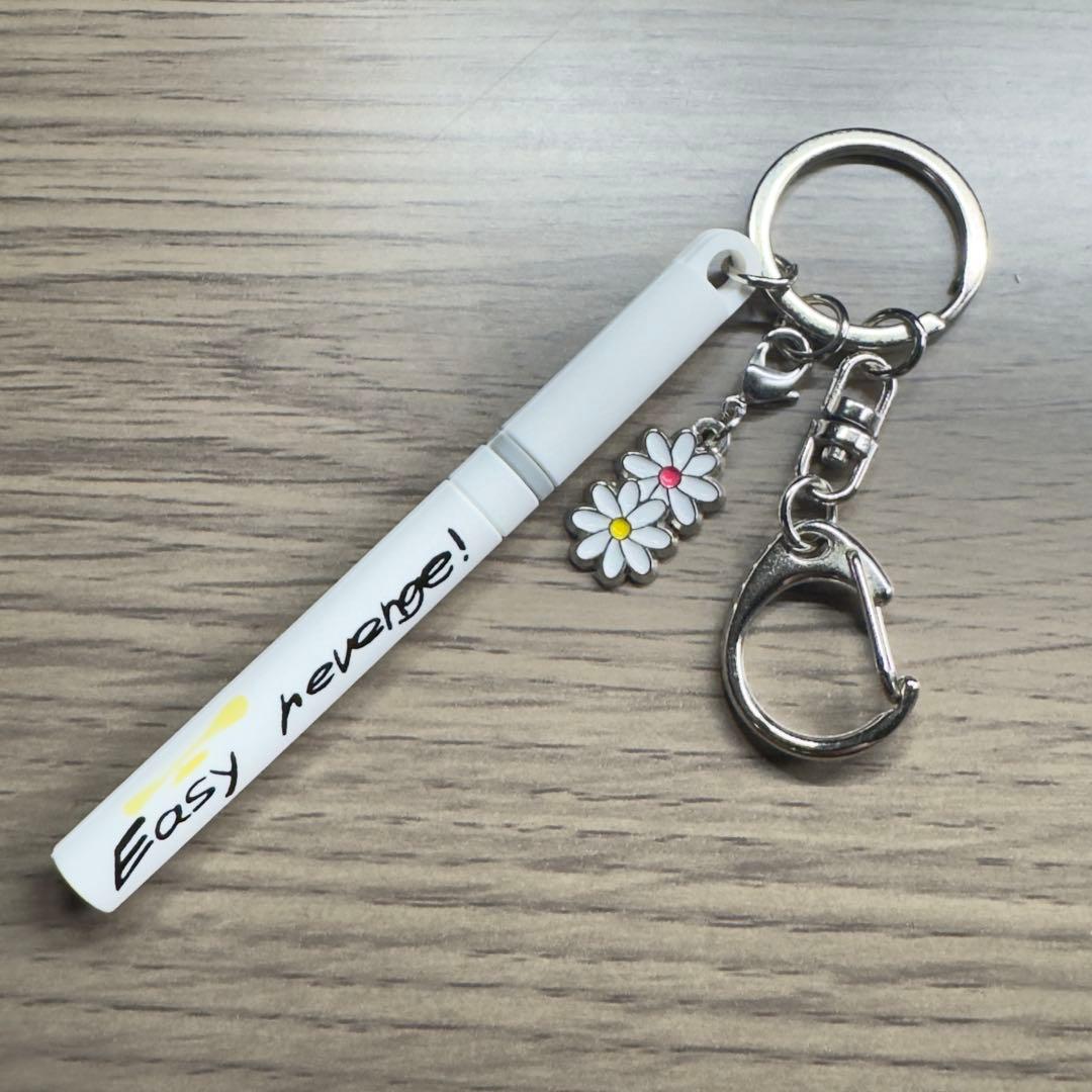 チェンソーマン 姫野 タバコ キーホルダー 花のチャーム - メルカリ