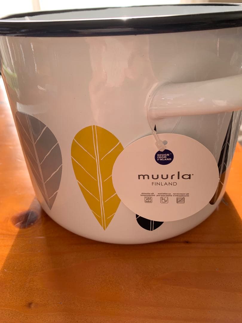 新品未使用 Muurla ムールラ ホーローキャセロール 鍋 北欧 リーフ柄