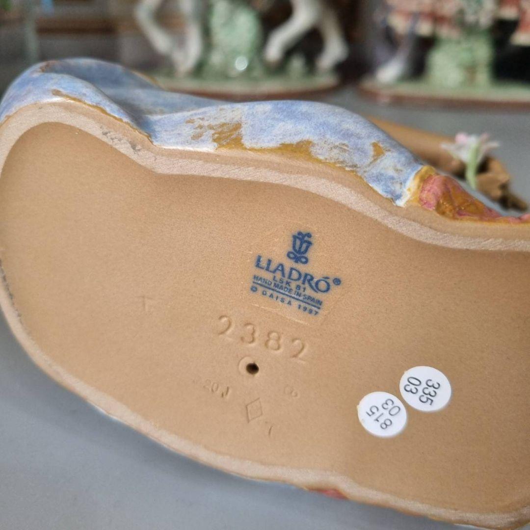 リヤドロ アイランドビューティー ブルー グレス 少女