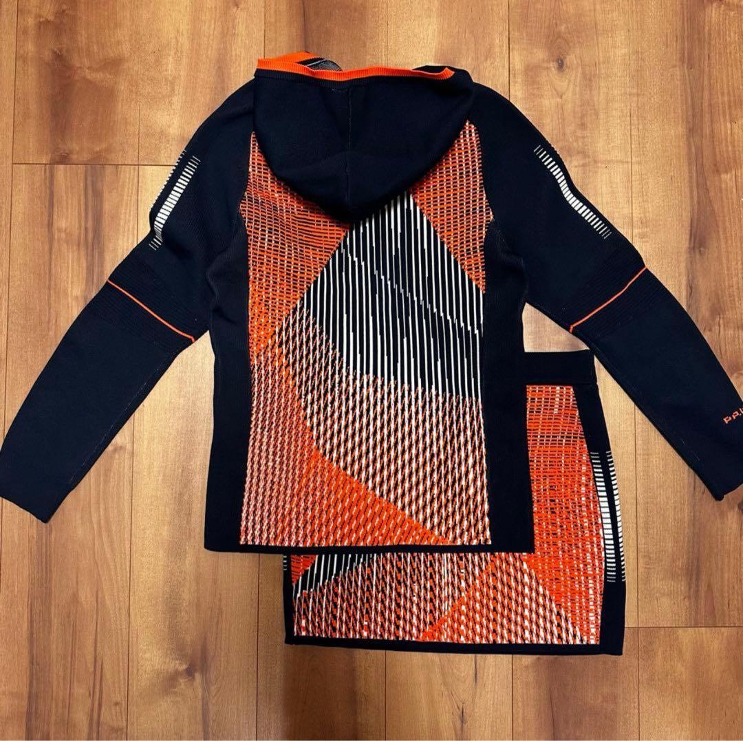 フード付きパーカー　タイトスカート　セットアップ　ニット　秋冬　長袖　セーター