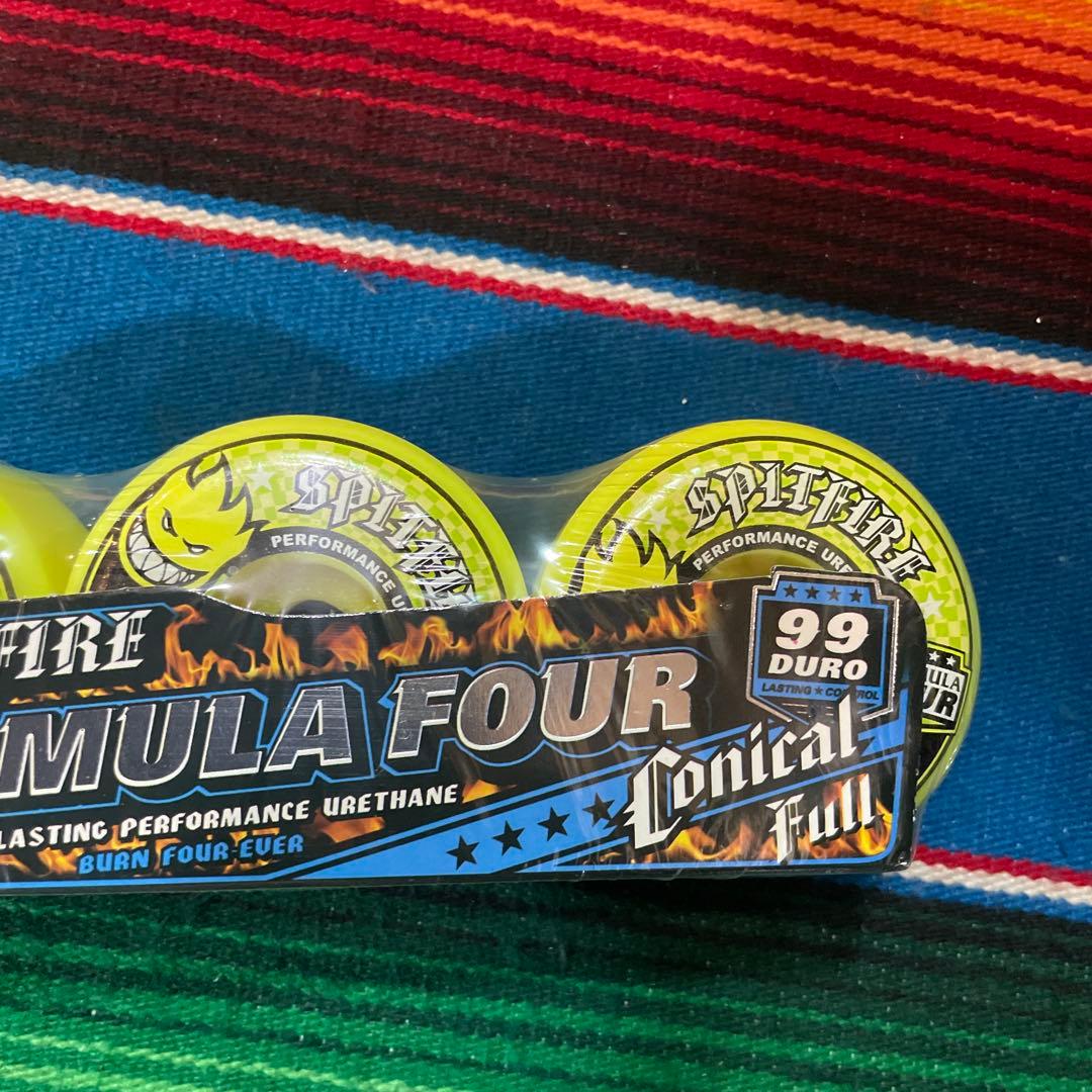 Spitfire Formula Four 58mm99Duroスケボーウィール