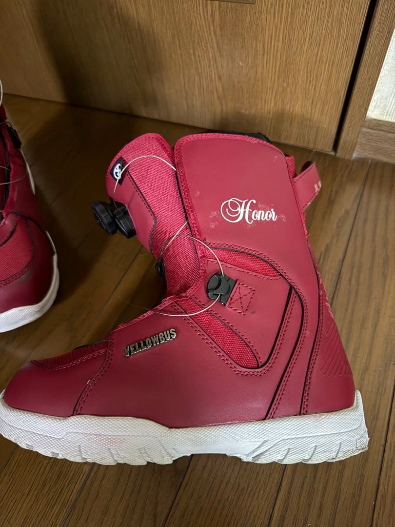 Flavor 女性用スノーボードブーツ レッド