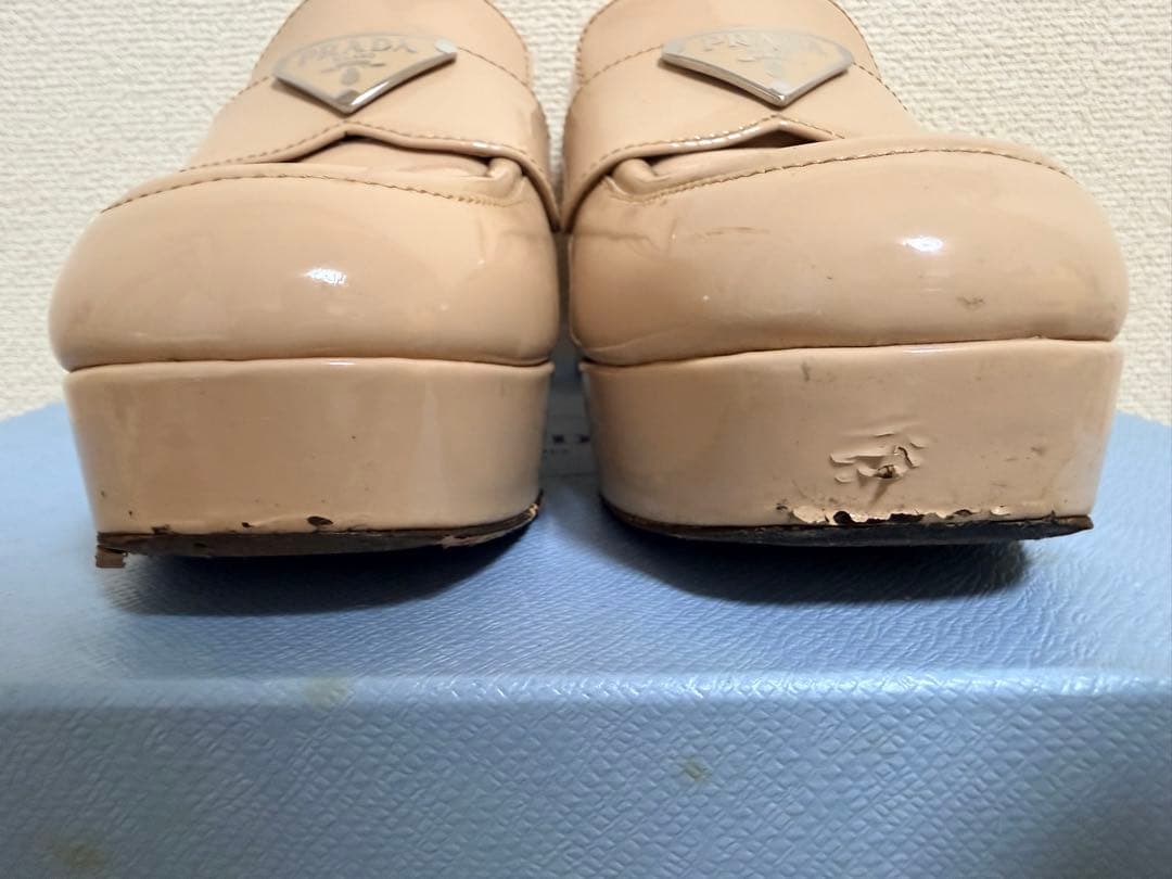 PRADA ベージュ ローファー・ヒール 約8cm