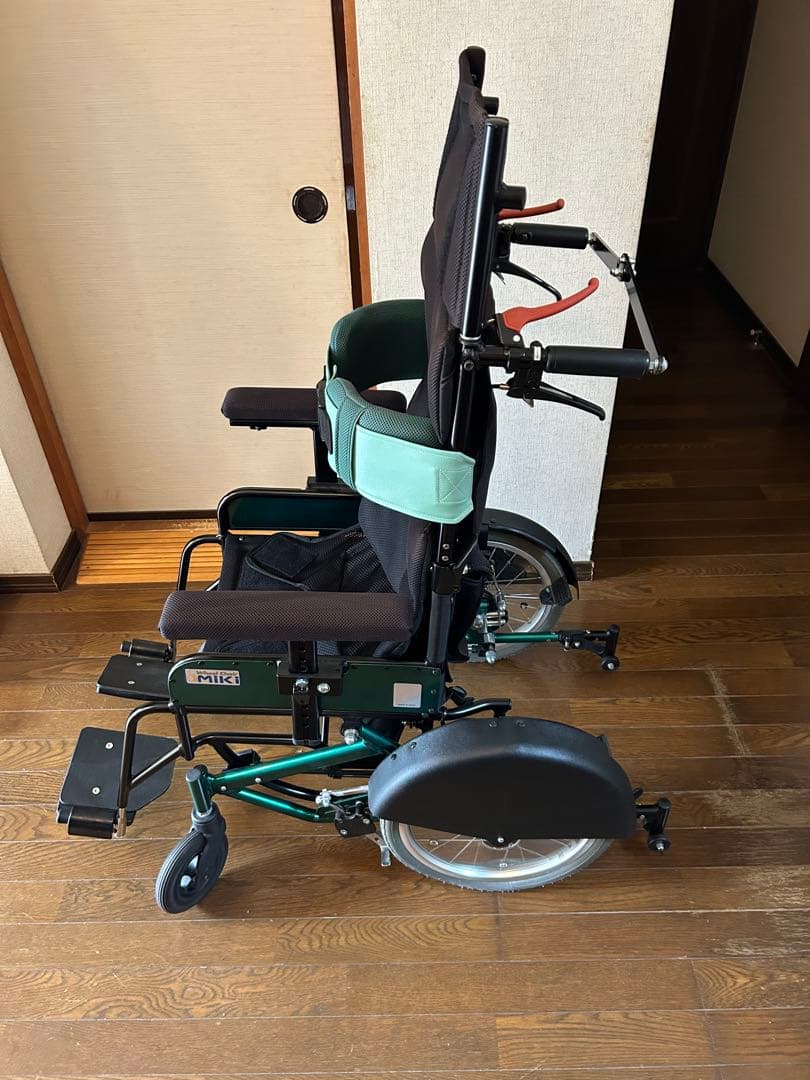 ア*キ様 MIKI オーダメイド　介助用　車椅子　美品