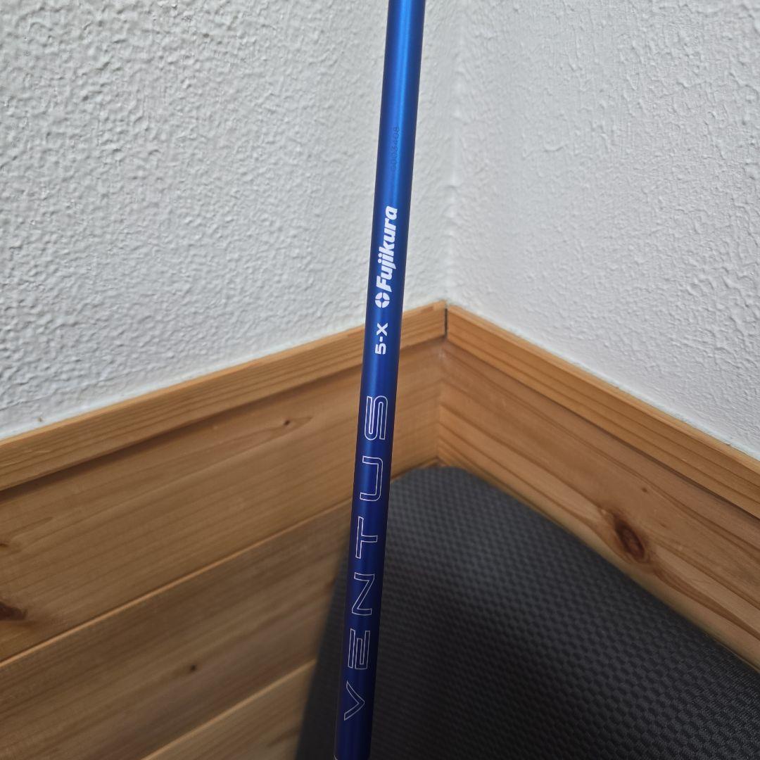 24VENTUS BLUE　5X タイトリストスリーブ