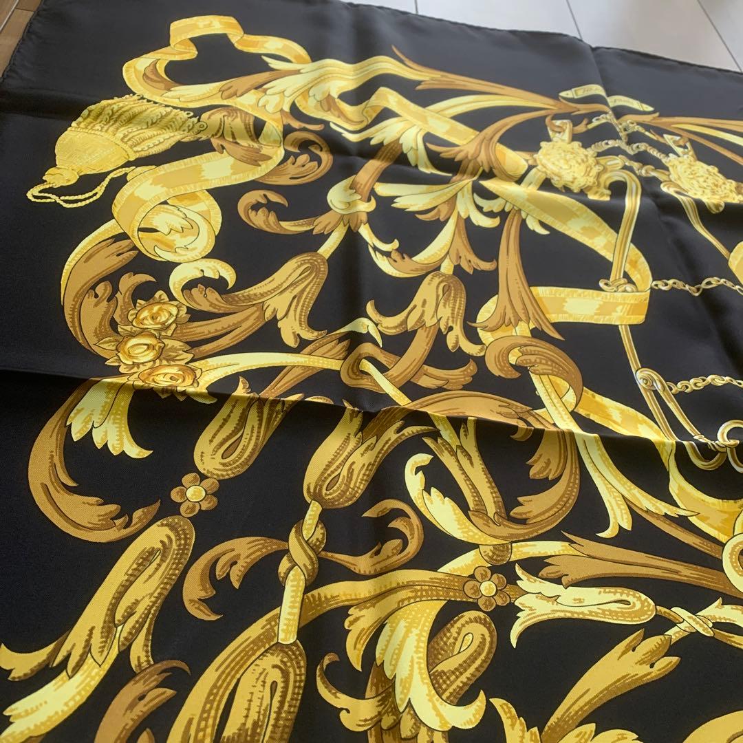 HERMESスカーフ　シルク　カレ90 エルメス