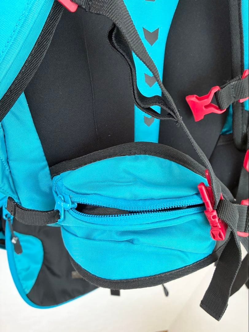 ウィンタースポーツ用リュック 黒 青 アウトドア ソネ arva_レスキュー