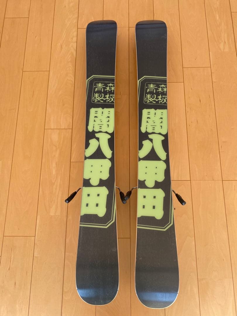 【値下げ】激レア！ブルーモリス　闇八甲田　スキーボード　今なら収納ケース付き!！