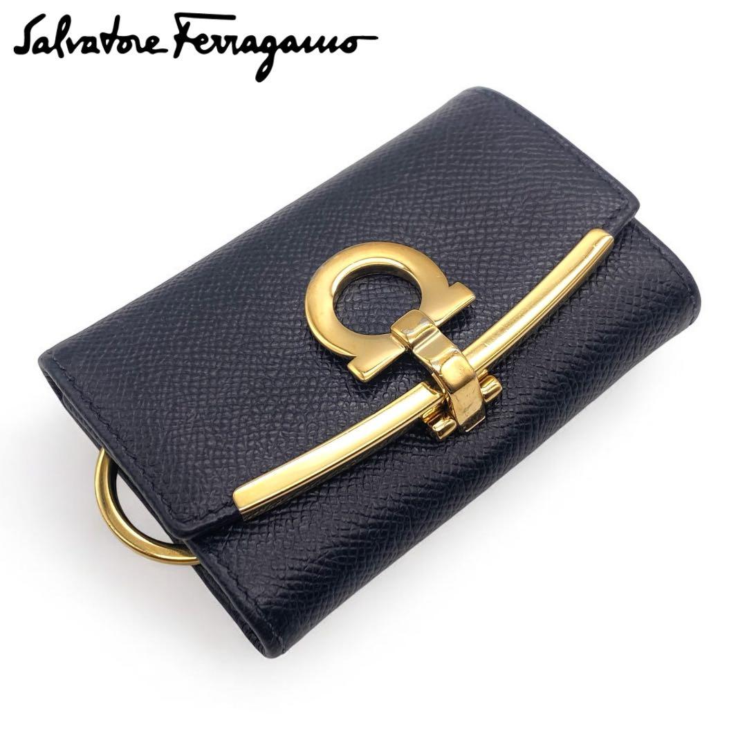 フェラガモ・6連キーケース・ガンチーノクリップ・ダークブルー