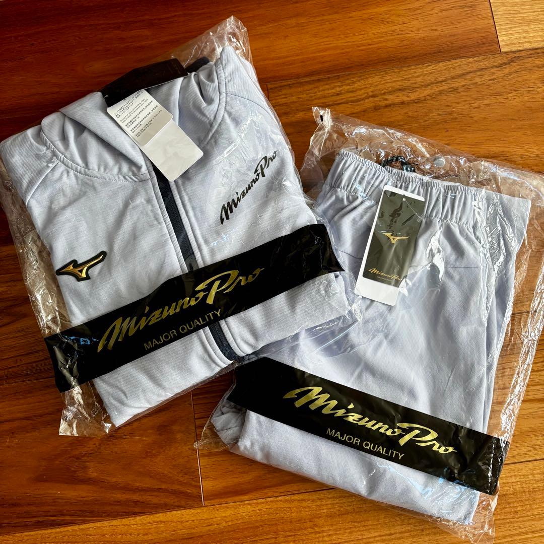 ＊専用です＊新品タグ付＊Mizuno Pro＊ ウィンドブレーカー上下セットM
