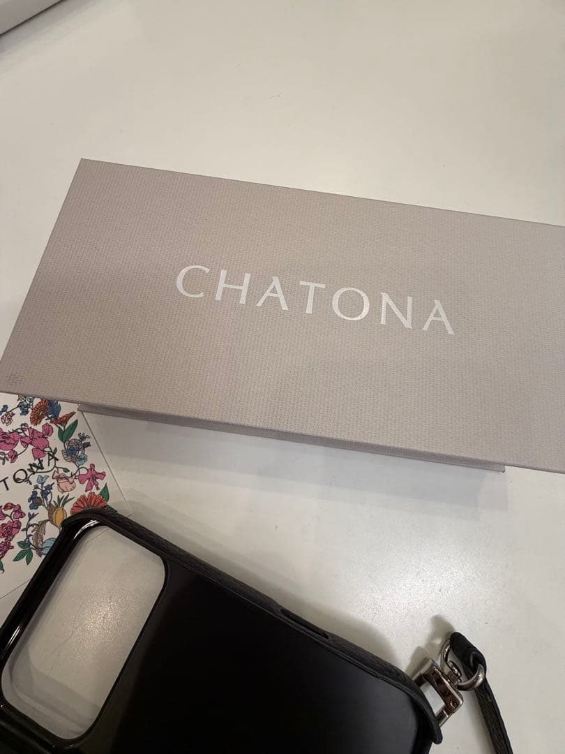 XmasセールCHATONA iPhone17Pro ケースストラップカード入付