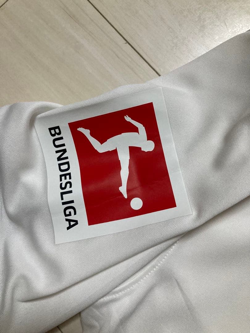 【新品タグ付き】アイントラハトフランクフルト22-23ユニフォーム36番クナウフ