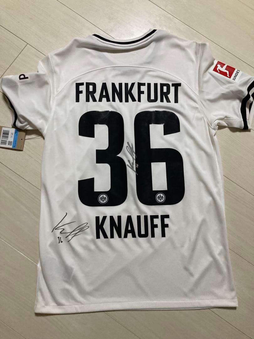 【新品タグ付き】アイントラハトフランクフルト22-23ユニフォーム36番クナウフ