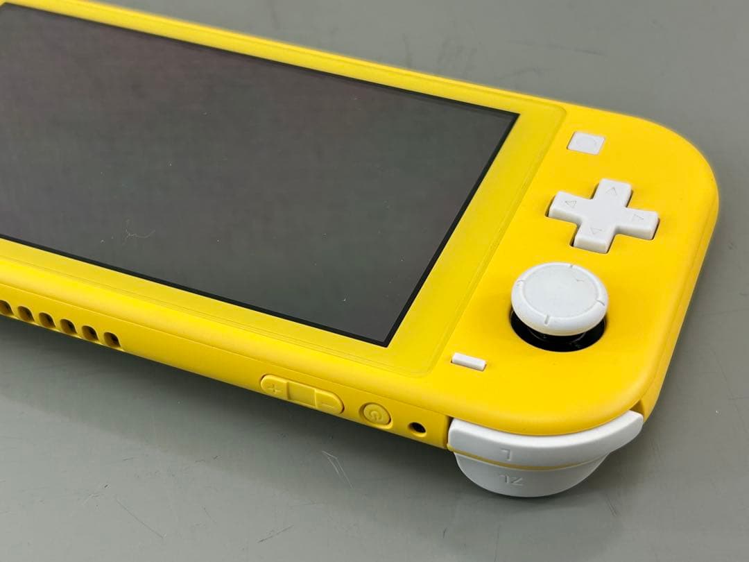 【中古品】Nintendo Switch Lite イエロー