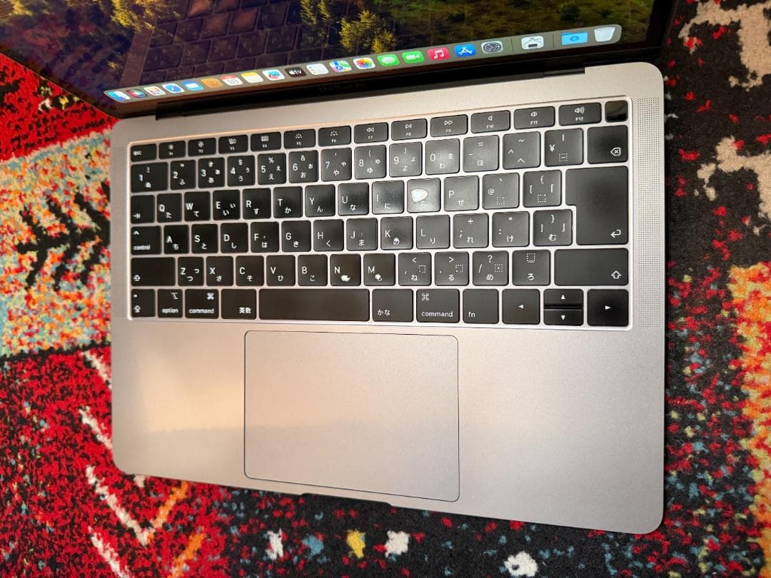 MacBook Air 2019 マックブックエア 82