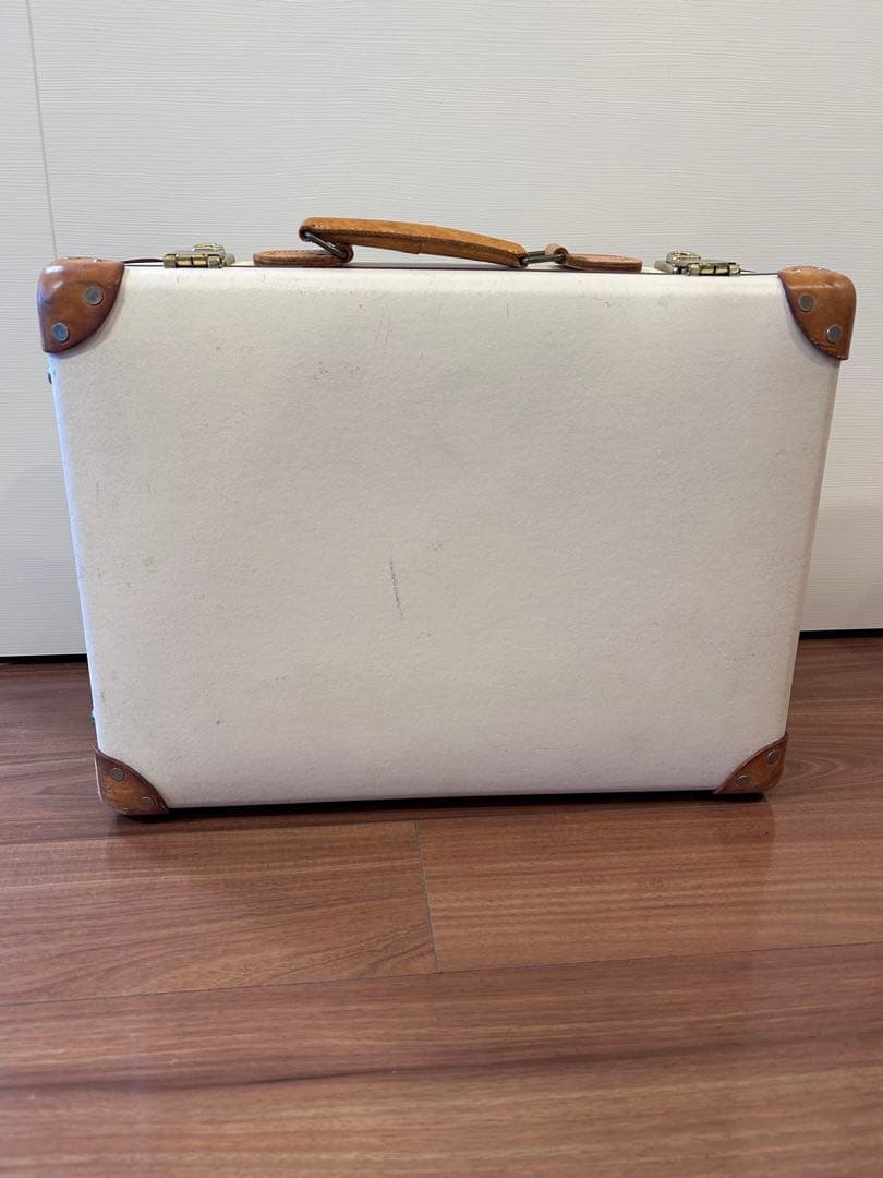 グローブトロッター　サファリ　キャリーケース　機内持ち込み可