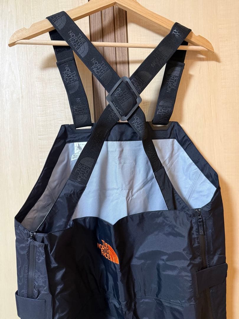 ノースフェイス NP61802B MULTIDOORSY BIB XL 未使用
