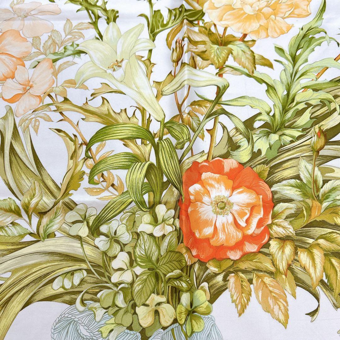 エルメス HERMÈS カレ90 女王陛下 希少